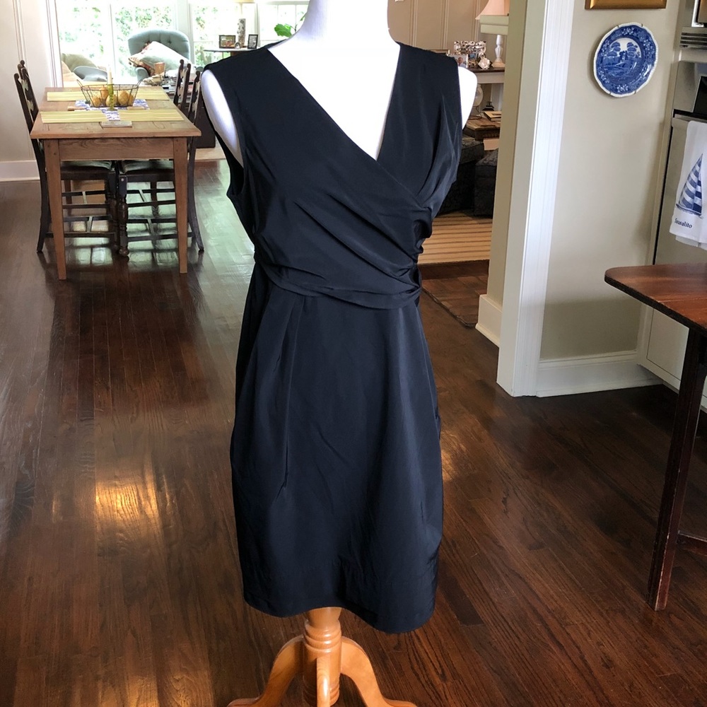 Diane von Furstenberg Black Dress sz 10